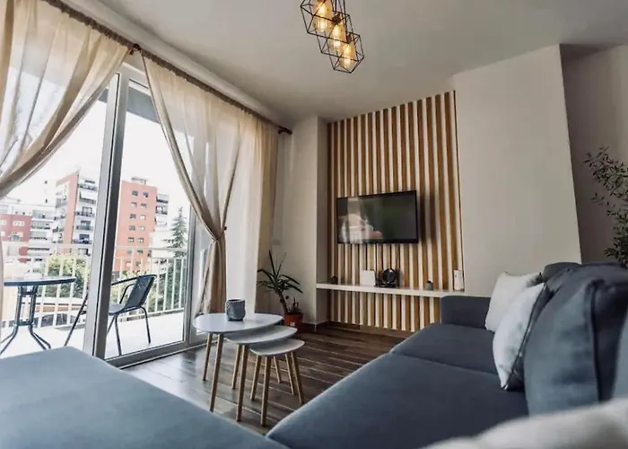 Comfort * Tirana
